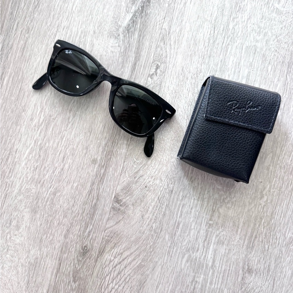 Ray-Ban Folding Wayfarers with Case